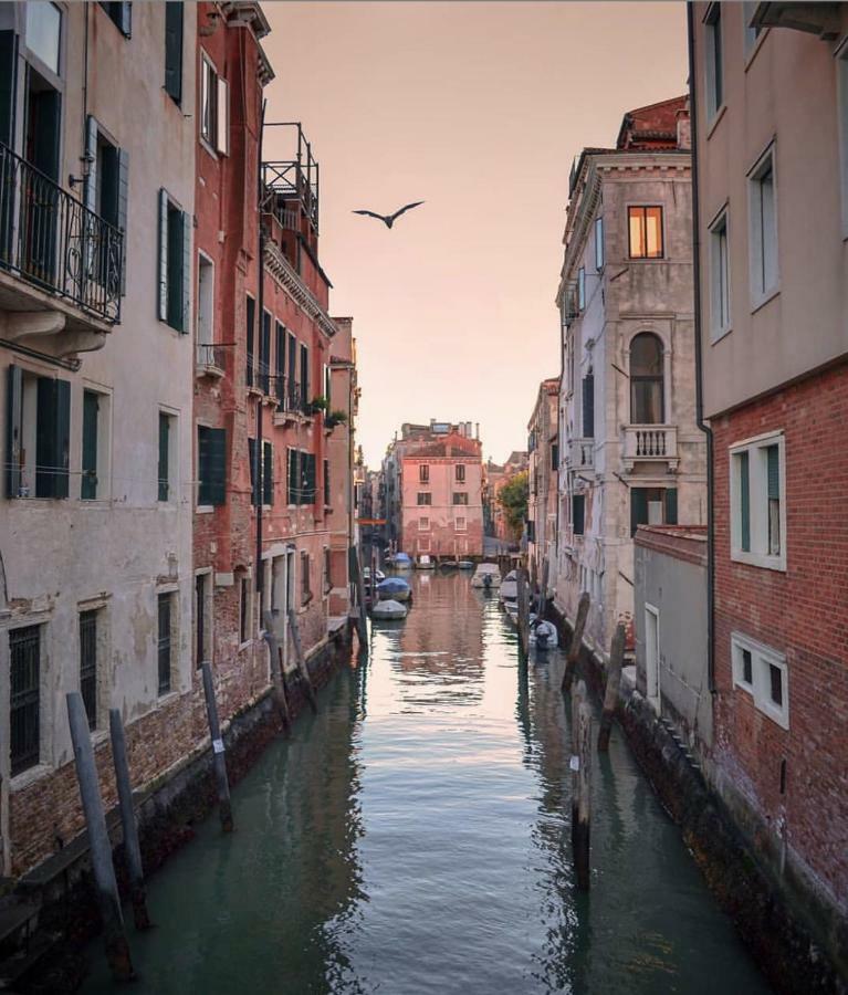 Canal Dream Cosy Apartment With Canal View Venice Exterior photo